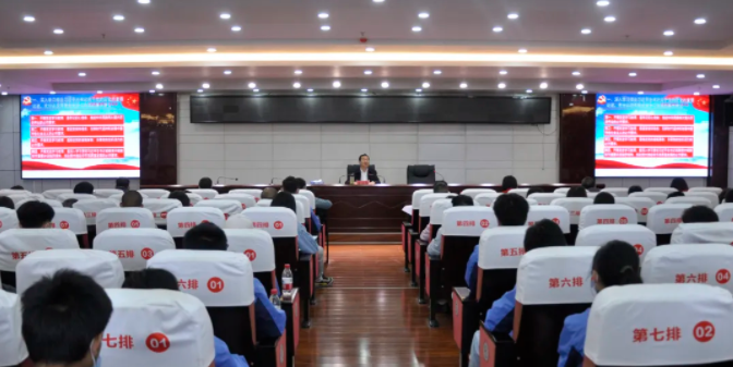 市政府副市長(zhǎng)，市委政法委書記，市公安局黨委書記、局長(zhǎng)王治軍赴我院開展黨史學(xué)習(xí)教育宣講