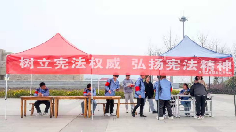 這些優(yōu)秀的育人案例，值得每一位輔導(dǎo)員（班主任）學(xué)習(xí)！